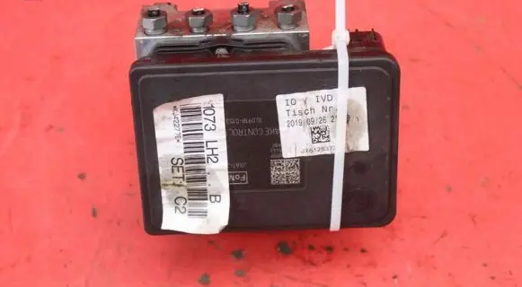 Ford Focus ABS Pump JX61-2B373-CL