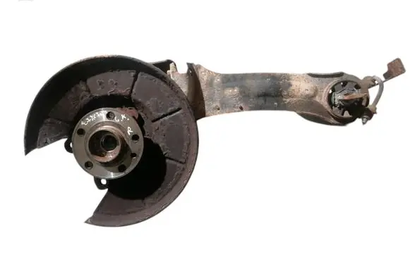 Rear wheel hub spindle/knuckle