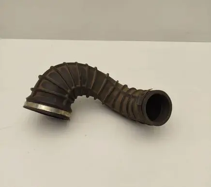 Volvo S80 Turbo air intake inlet pipe/hose 08634143