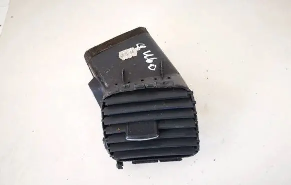 Dash center air vent grill