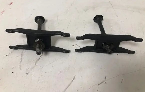 Mazda 6 Fuel Injector clamp holder