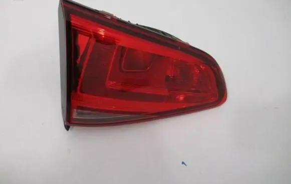 Volkswagen Golf VII Tailgate rear/tail lights 5G0945093
