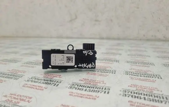Volkswagen PASSAT B6 Steering angle sensor 3C0959654