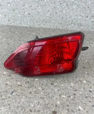 Toyota RAV 4 (XA40) Rear fog light 13646