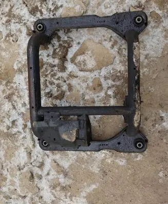 Land Rover Range Rover L322 Front axle beam 