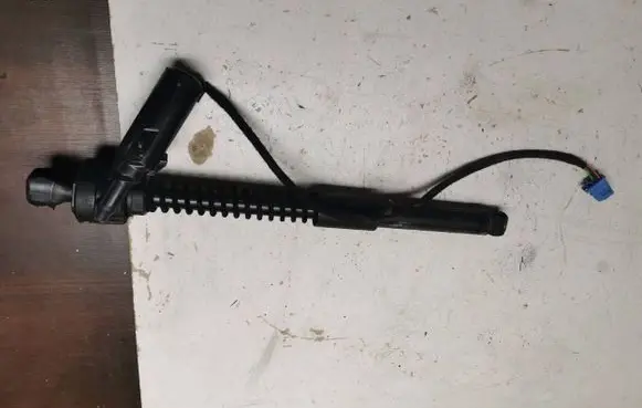 BMW 8 G15 Tailgate/trunk strut/damper 7417248 0008167