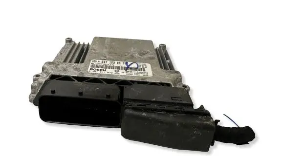 Mercedes-Benz E W211 Engine control unit/module A6471530579 1039S00432 0281011072