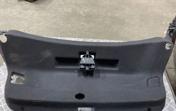Volkswagen PASSAT B8 Tailgate/boot cover trim set 3G5867605