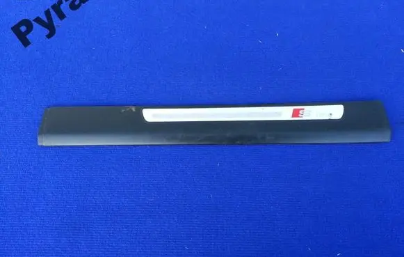 Audi A6 S6 C6 4F Front sill trim cover