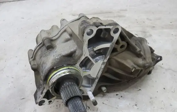 Suzuki SX4 S-Cross Gearbox transfer box case KRIS235789