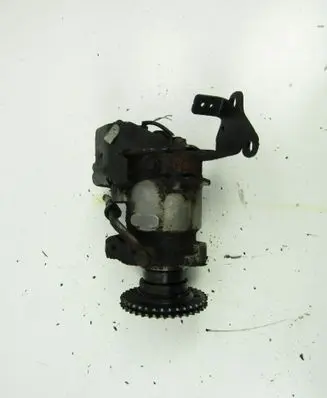 Ford Mondeo Mk III Fuel injection high pressure pump 9303108A