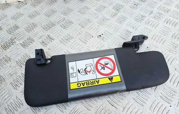 Sun visor