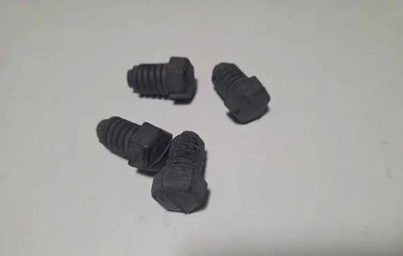 Fiat 500L Engine hood trim 