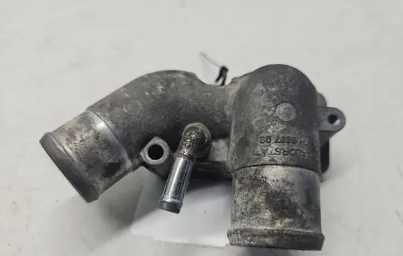 Thermostat/thermostat housing