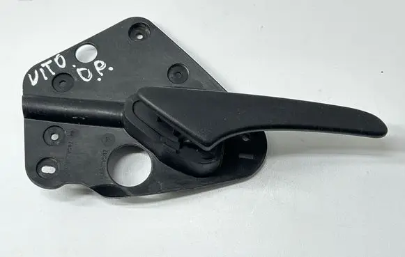 Mercedes-Benz Vito Viano W639 Front door interior handle ZGSA1061 ZGSA0361