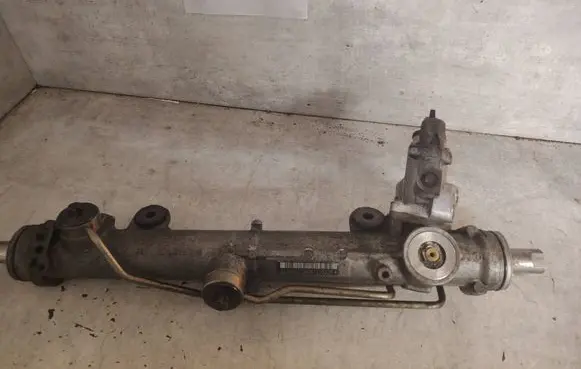 Mercedes-Benz C W203 Steering rack A20311051006