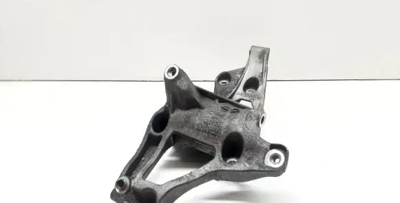BMW 3 F30 F35 F31 A/C compressor mount bracket 7603346 64557603346