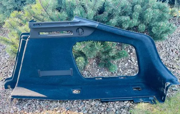 Audi A5 Trunk/boot lower side trim panel 8W8863880L V038526