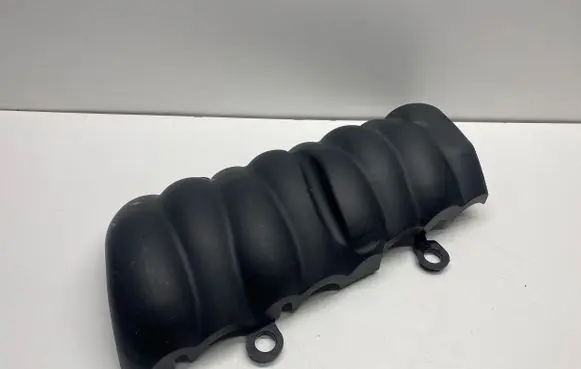 Chevrolet Camaro Engine cover (trim) 12604708 6002FS0187 PA6GF30