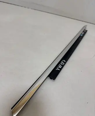 Audi Q3 8U Other front door trim element 