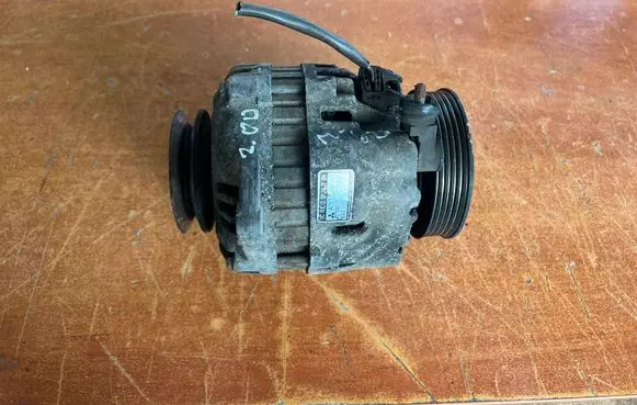 Mazda 626 Generator/alternator A3T01877 RF7118300F