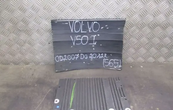 Volvo C70 Sound amplifier 31215662