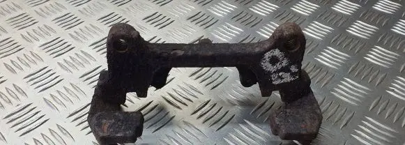 Volkswagen PASSAT B6 Front Brake Caliper Pad/Carrier 