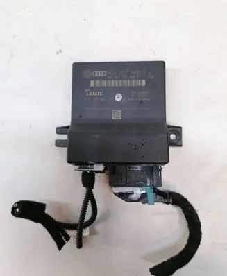 Audi A8 S8 D3 4E Gateway control module 4F0907468E 4F0910468B