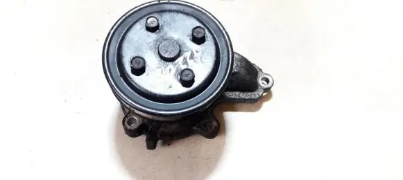 Nissan Almera Water pump