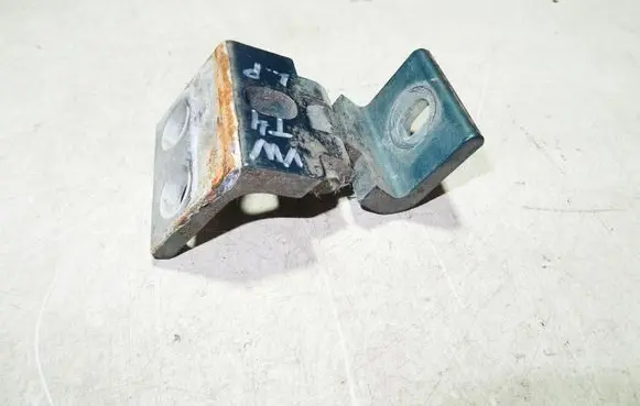 Volkswagen Multivan T4 Front door upper hinge 7D0831401