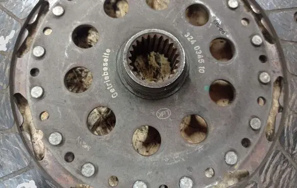 Opel Vectra C Clutch pressure plate 324034510 LUK