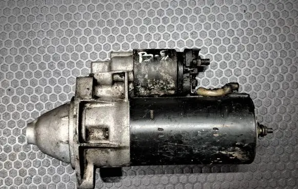 Volkswagen PASSAT B5 Starter motor 1005821478
