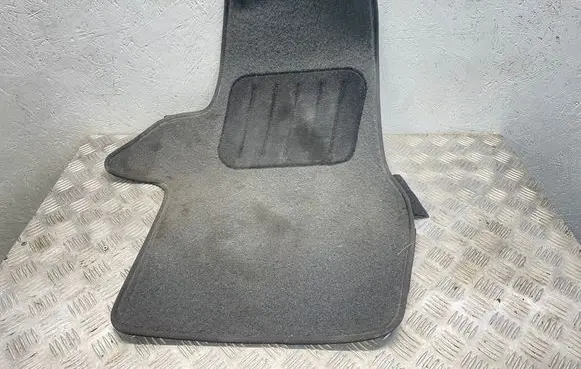 Volkswagen Transporter - Caravelle T5 Front floor mat 