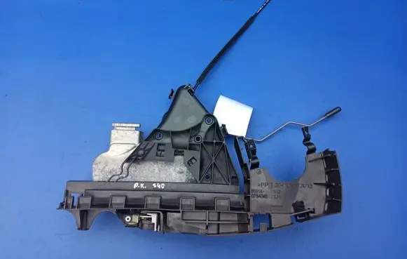 Volvo S40 Front door lock 985914102 3078046 240015003