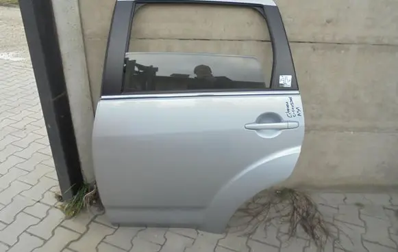 Citroen C-Crosser Rear door