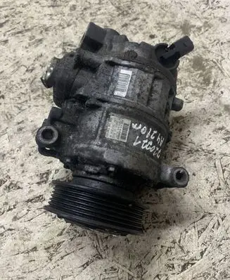 Audi A4 S4 B8 8K Air conditioning (A/C) compressor (pump) 8K0260805