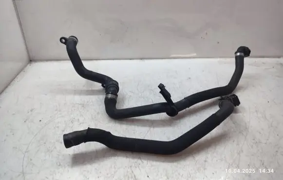 BMW X3 E83 Engine coolant pipe/hose 7509984