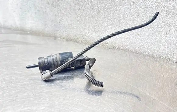 Opel Insignia A Windscreen/windshield washer pump 13250356 3240115