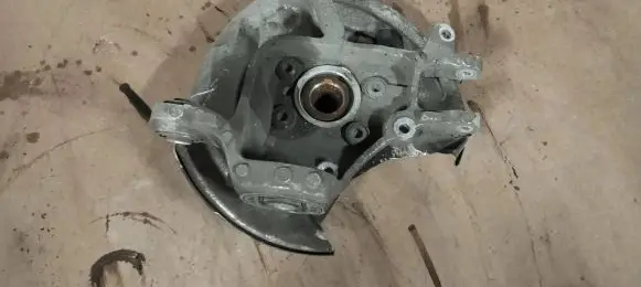 Volvo XC90 Rear wheel hub 31658319 32217286