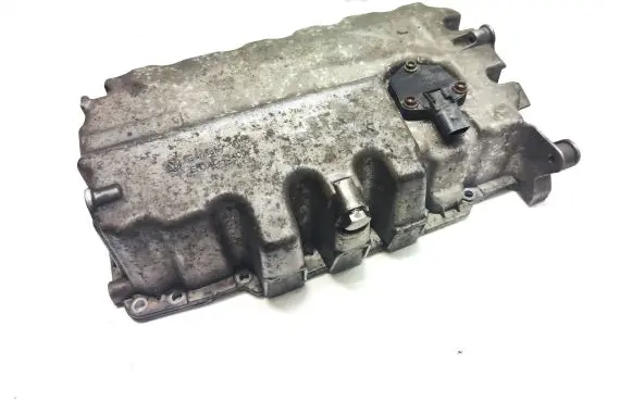Volkswagen Tiguan Oil sump 03g103603 6PR00962902