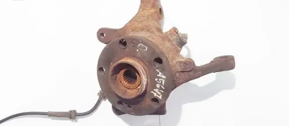 Renault Laguna I Front wheel hub