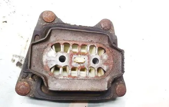 Audi A6 S6 C6 4F Engine mount bracket enas47100 enas-47100