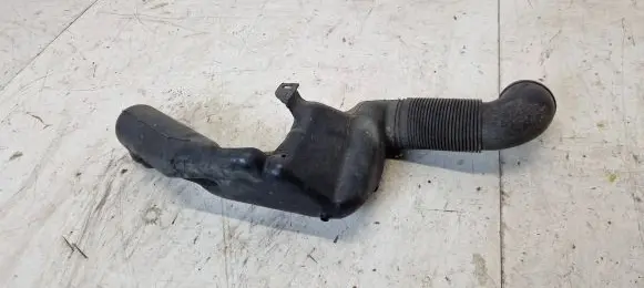 BMW Z3 E36 Air intake duct part 1432464