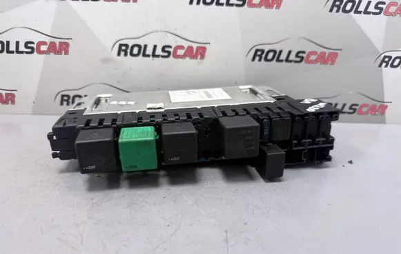 Mercedes-Benz S W220 SAM control unit A0325458332 05045126 04512640011702