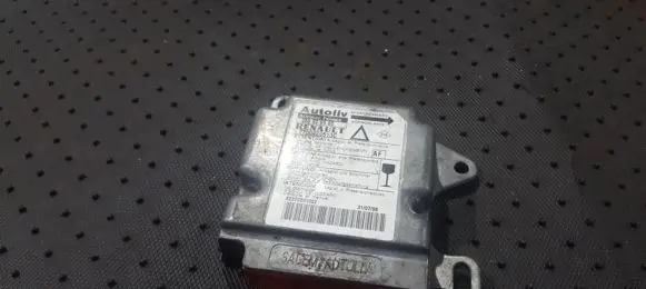 Renault Laguna I Airbag control unit/module 7700429613c 550629600