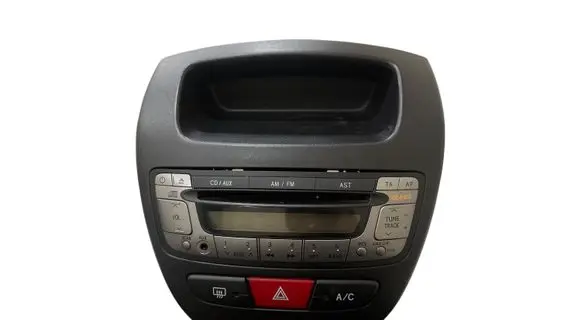 Peugeot 107 Radio/CD/DVD/GPS head unit 861200H010 W53811 CQMS0570LC