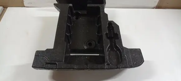 Chevrolet Camaro Glove box in trunk 84086509