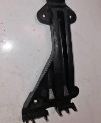 Audi A6 S6 C4 4A Front bumper mounting bracket 4A0807283A
