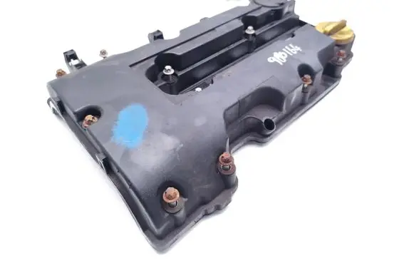 Opel Corsa E Rocker cam cover 55573746