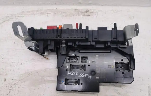 Mercedes-Benz E W212 SAM control unit 2129009622